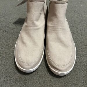 NWT Sanuk Ankle Bootie Shoes